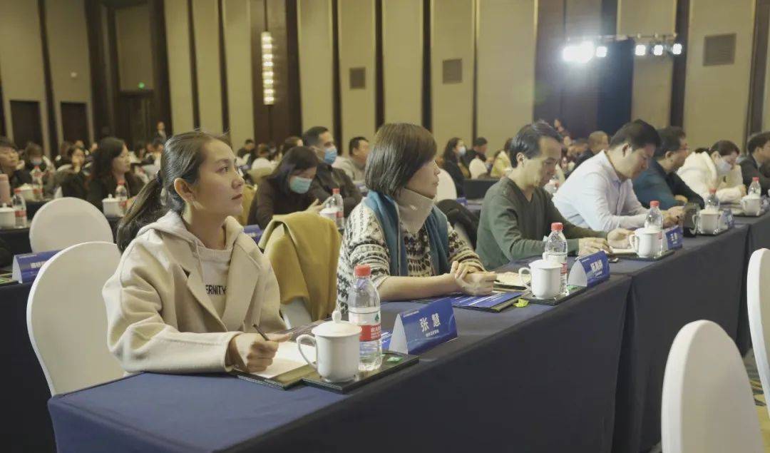何颖总领事会见广东省贸促会代表团