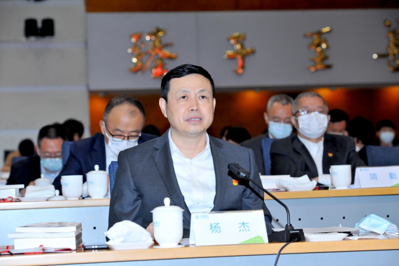 中国移动董事长杨杰:多种因素共同作用,经济社会将进入“AI+”新时代