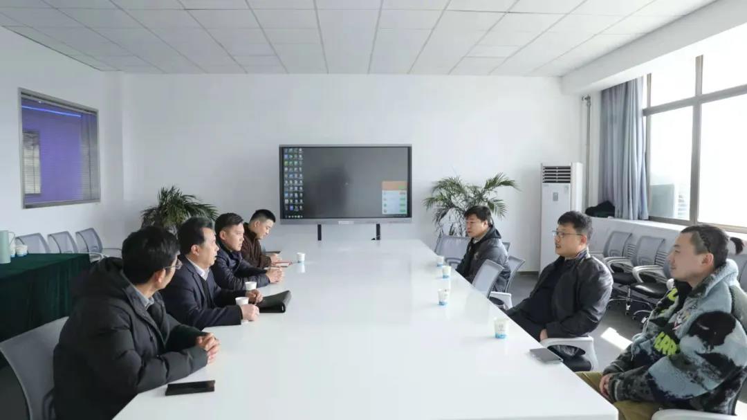 恒星科技:11月3日召开董事会会议