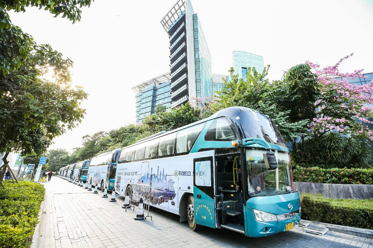 招商蛇口：公司及控股子公司的对外担保总额为341.48亿元