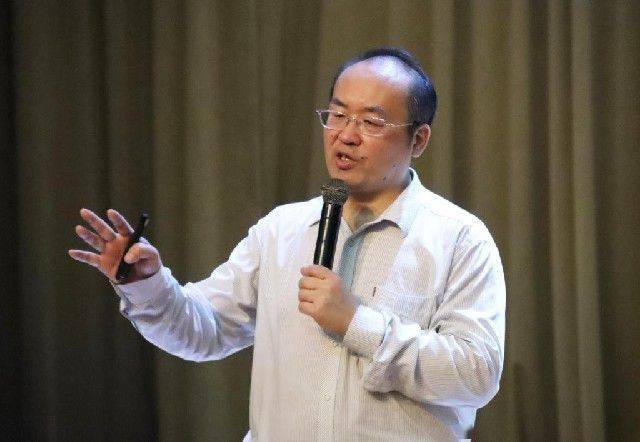 大华股份:11月7日召开董事会会议