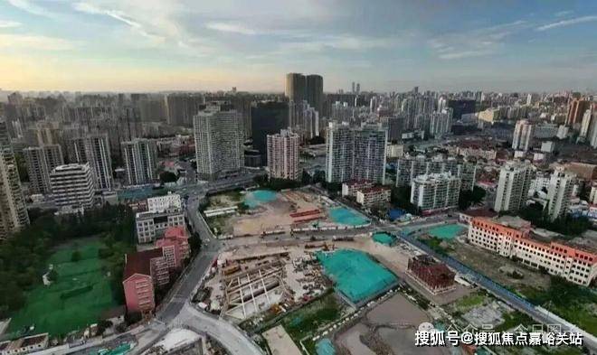绿城服务(02869.HK)12月31日回购125.40万股，耗资576.40万港元