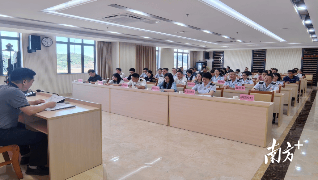 外汇局工作会议：深化外汇便利化改革，推进高水平制度型开放