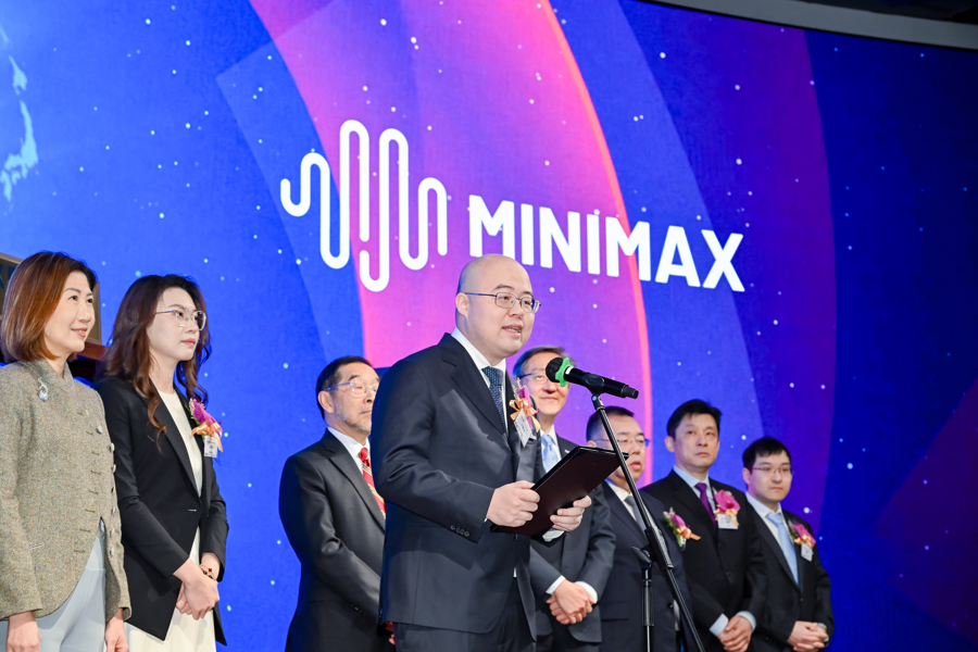MiniMax上市大涨 市场更青睐靠用户挣钱的大模型公司