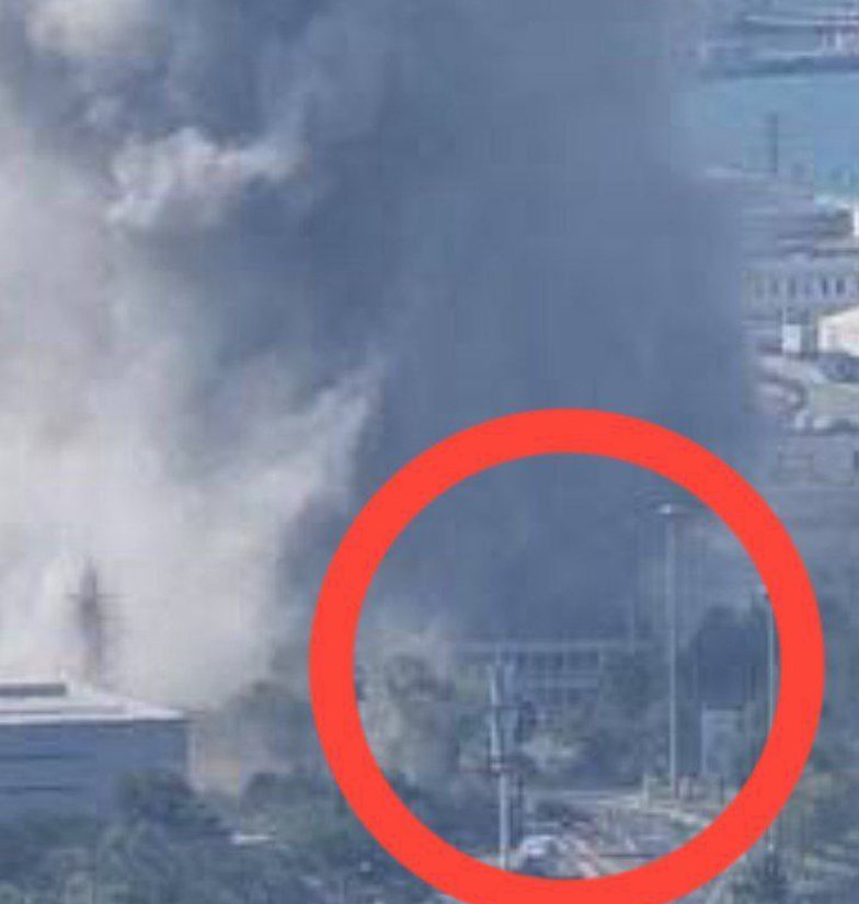 伊朗骚乱,“全国范围”断网,哈梅内伊喊话特朗普;内存涨价潮引爆市场,闪迪大涨37%;韩国回应“无人机入侵朝鲜领空”| 一周国际财经