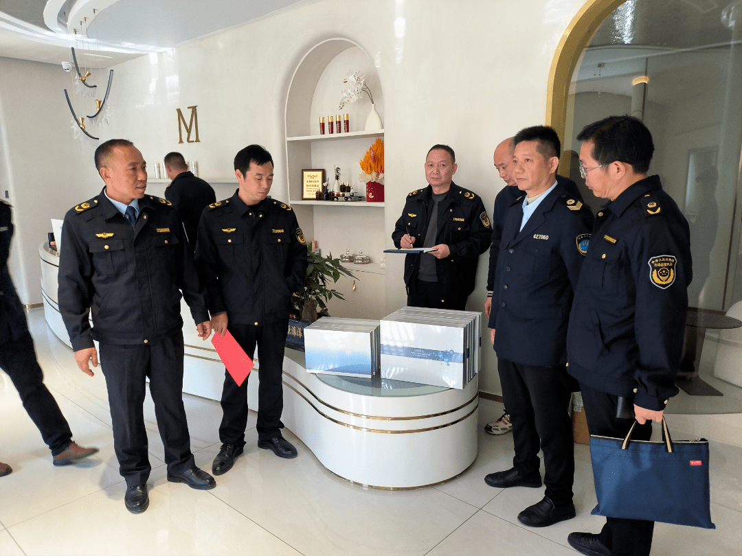 化妆品“唯成分论”乱象 检测屡陷“罗生门”