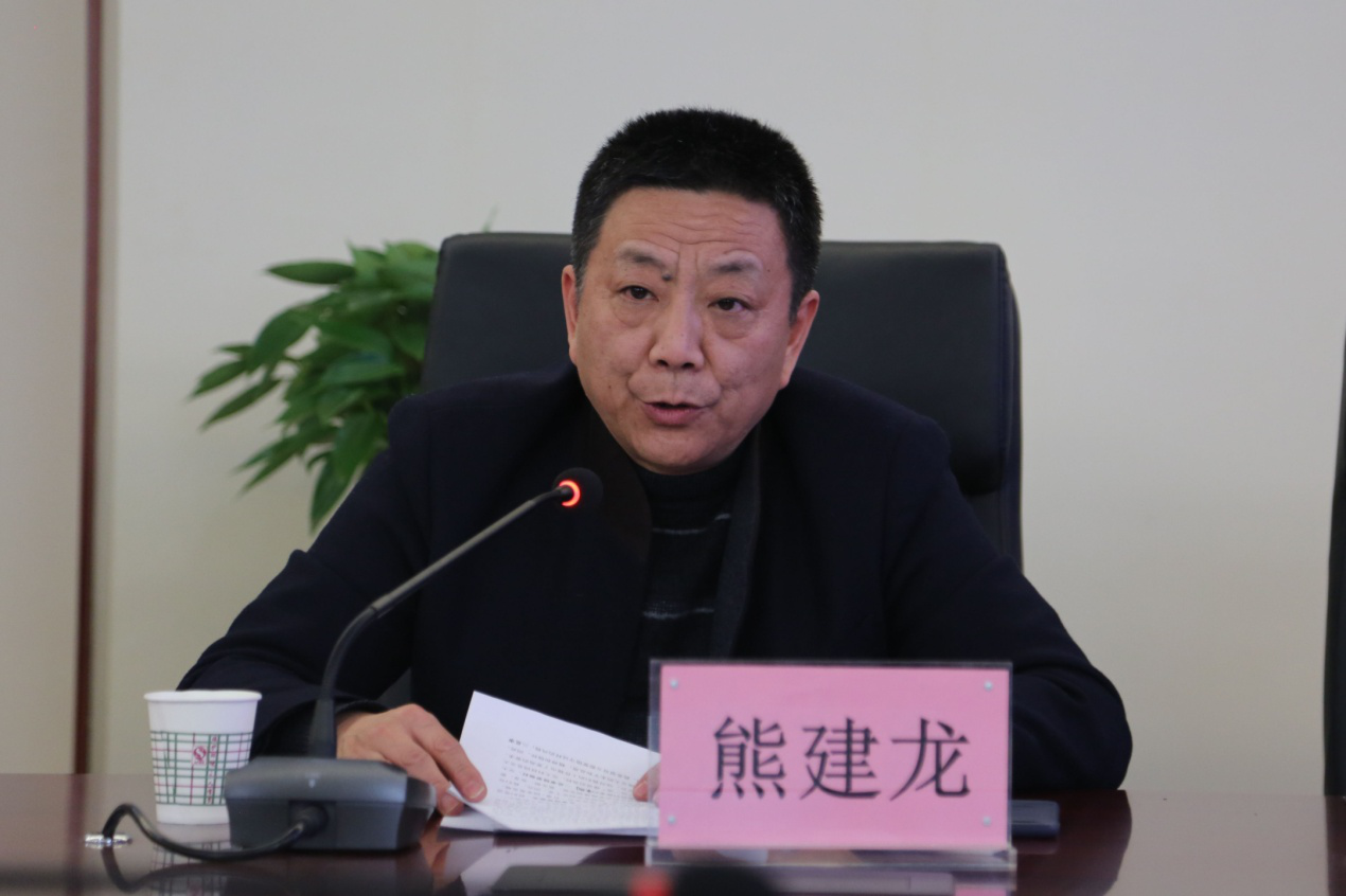 西部创业:围网栽设及道口拆除项目导致安全生产费同比增加
