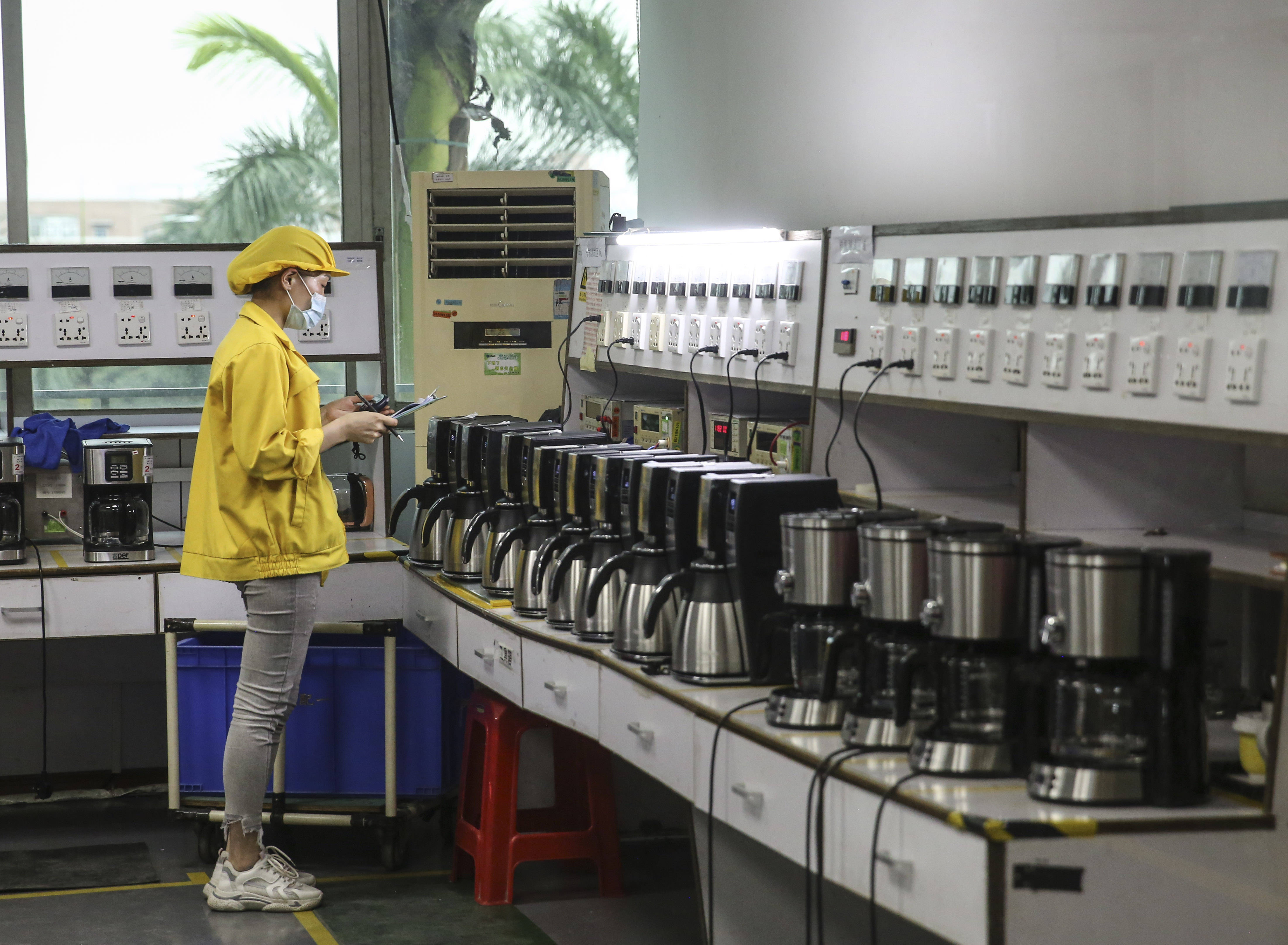 新宝股份：咖啡机自主品牌Barsetto国内销售额占比还很小