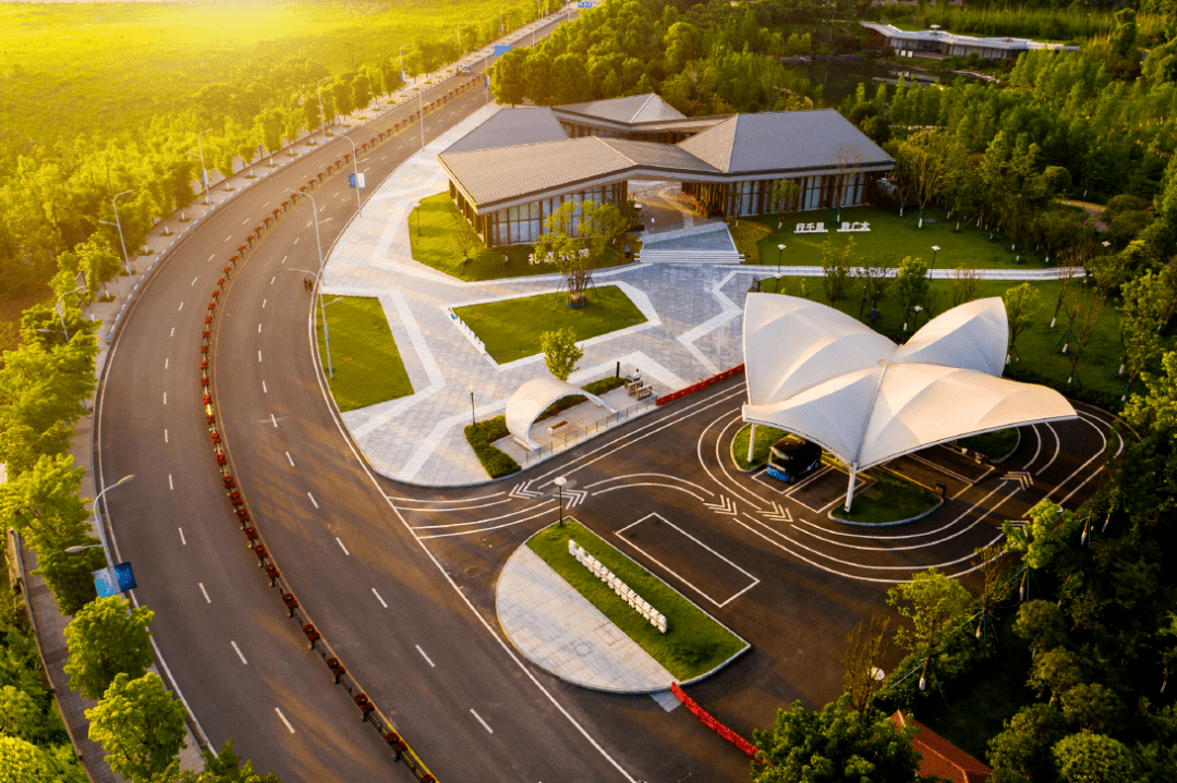 国海证券成功发行全国首单“智慧城市+绿色能源”数据资产ABS