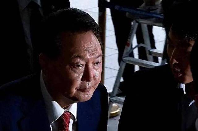 被判无期徒刑,尹锡悦发声:无法接受!他深刻怀疑上诉还有何意义