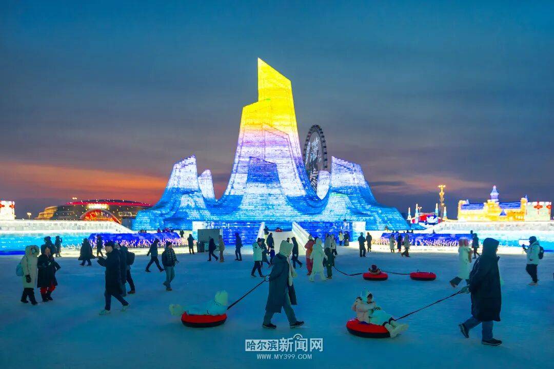 在哈尔滨,赴一场冰雪之约 | 故乡里的中国