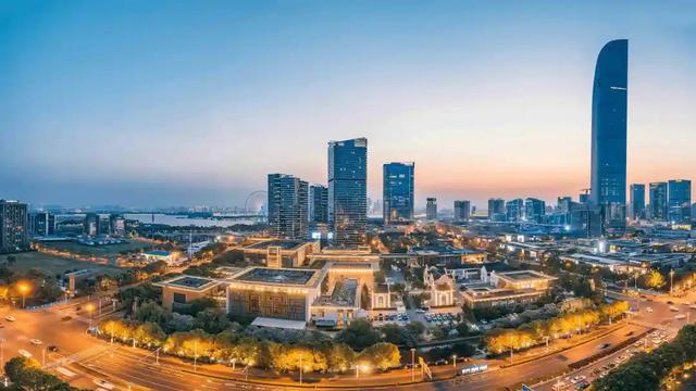 浦东新区与上海交通大学签署战略合作协议 共建张江量子科技研究基地