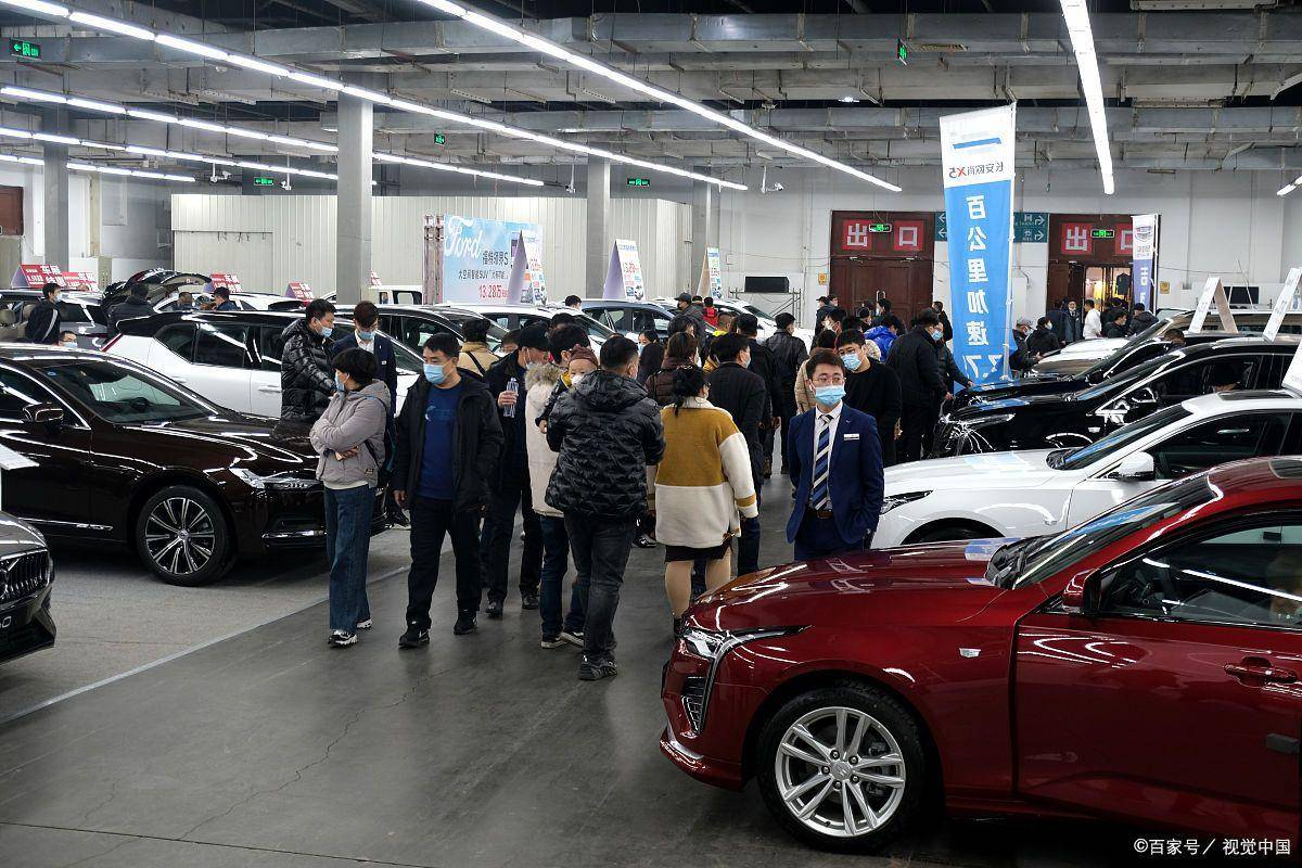 霍尔木兹海峡断航下,中东客商涌进北京车展抢货