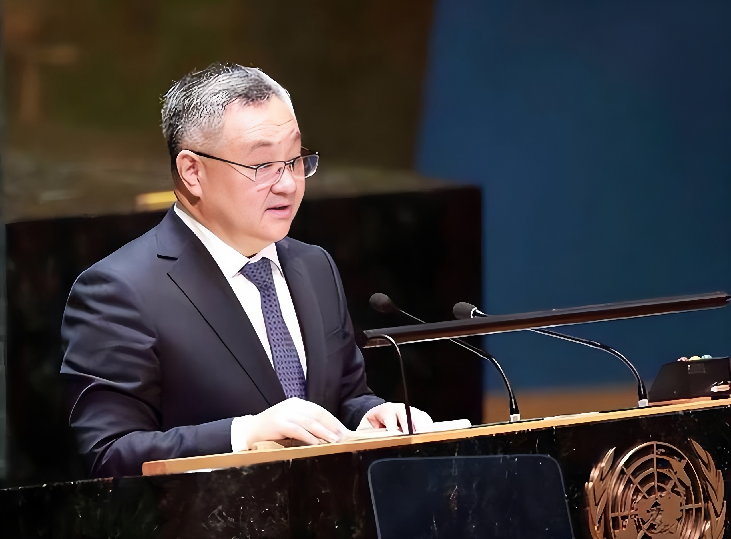 商务部新闻发言人就欧盟第20轮对俄制裁列单中国企业答记者问